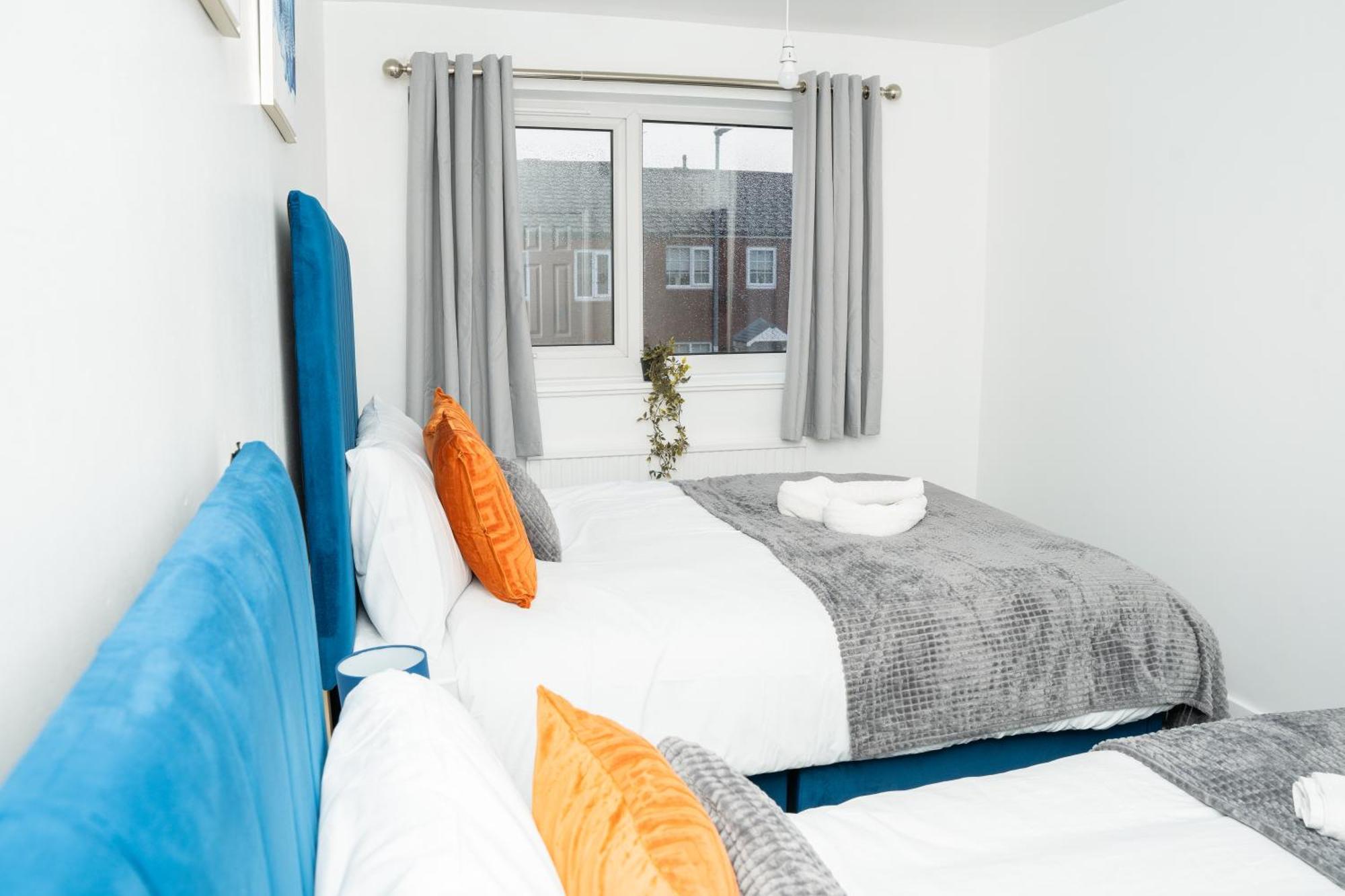 Вілла Stylish 3 Bed House With Free Parking Лідс Екстер'єр фото