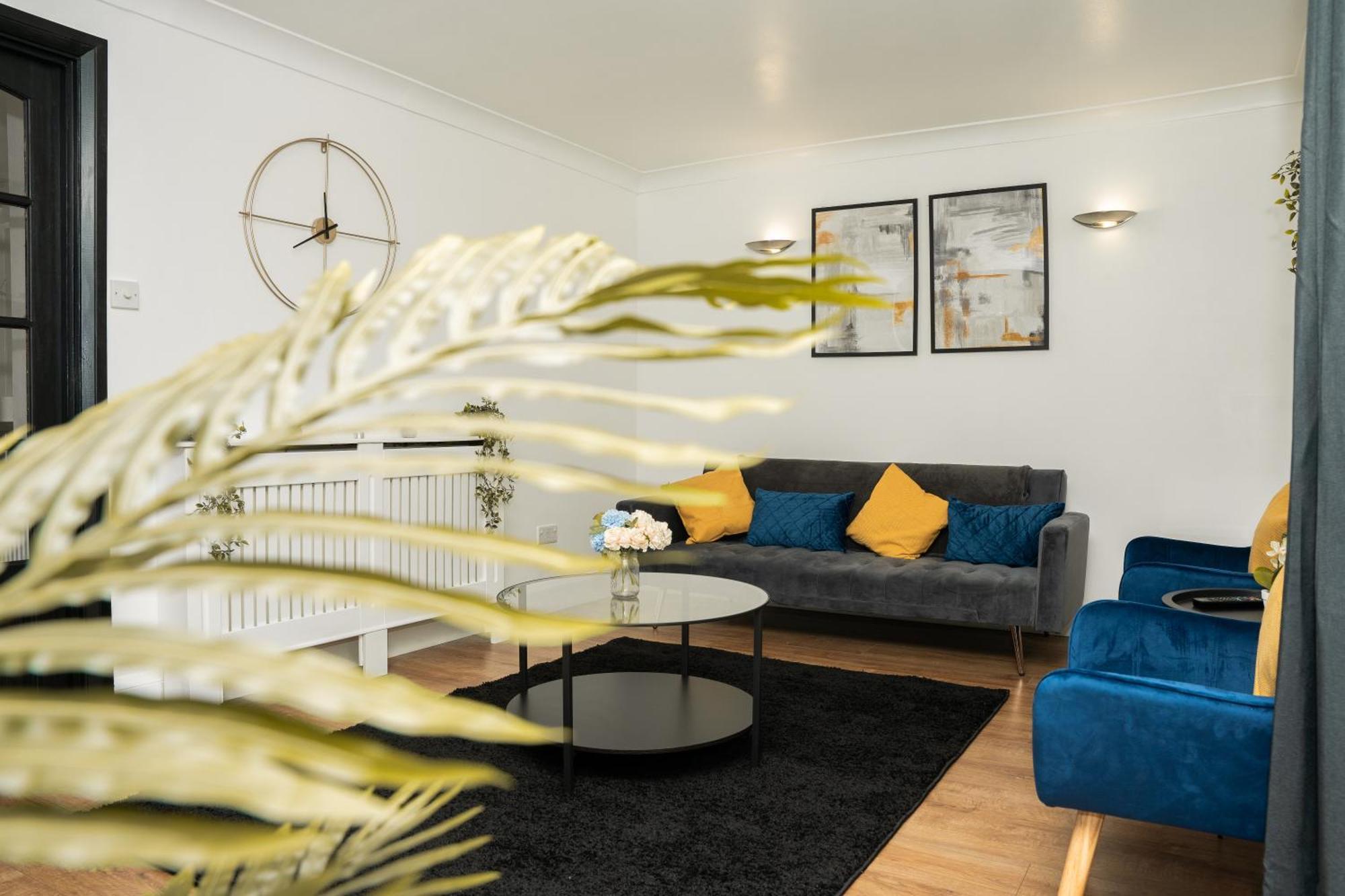 Вілла Stylish 3 Bed House With Free Parking Лідс Екстер'єр фото